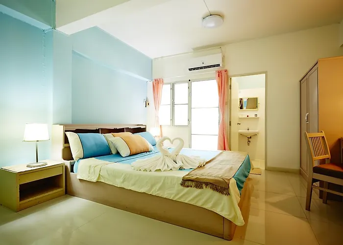 Hotel We Train Don Muang Bangkok