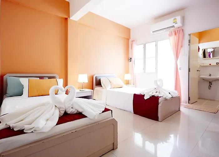 Hotel We Train Don Muang 3*